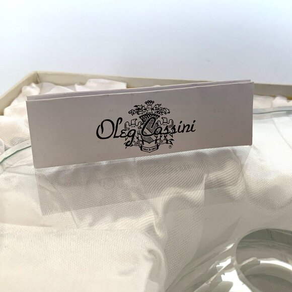 Oleg Cassini Crystal Cake Plate Footed Stand 8.5 Inch Diamond Flower Signed - Picture 7 of 9